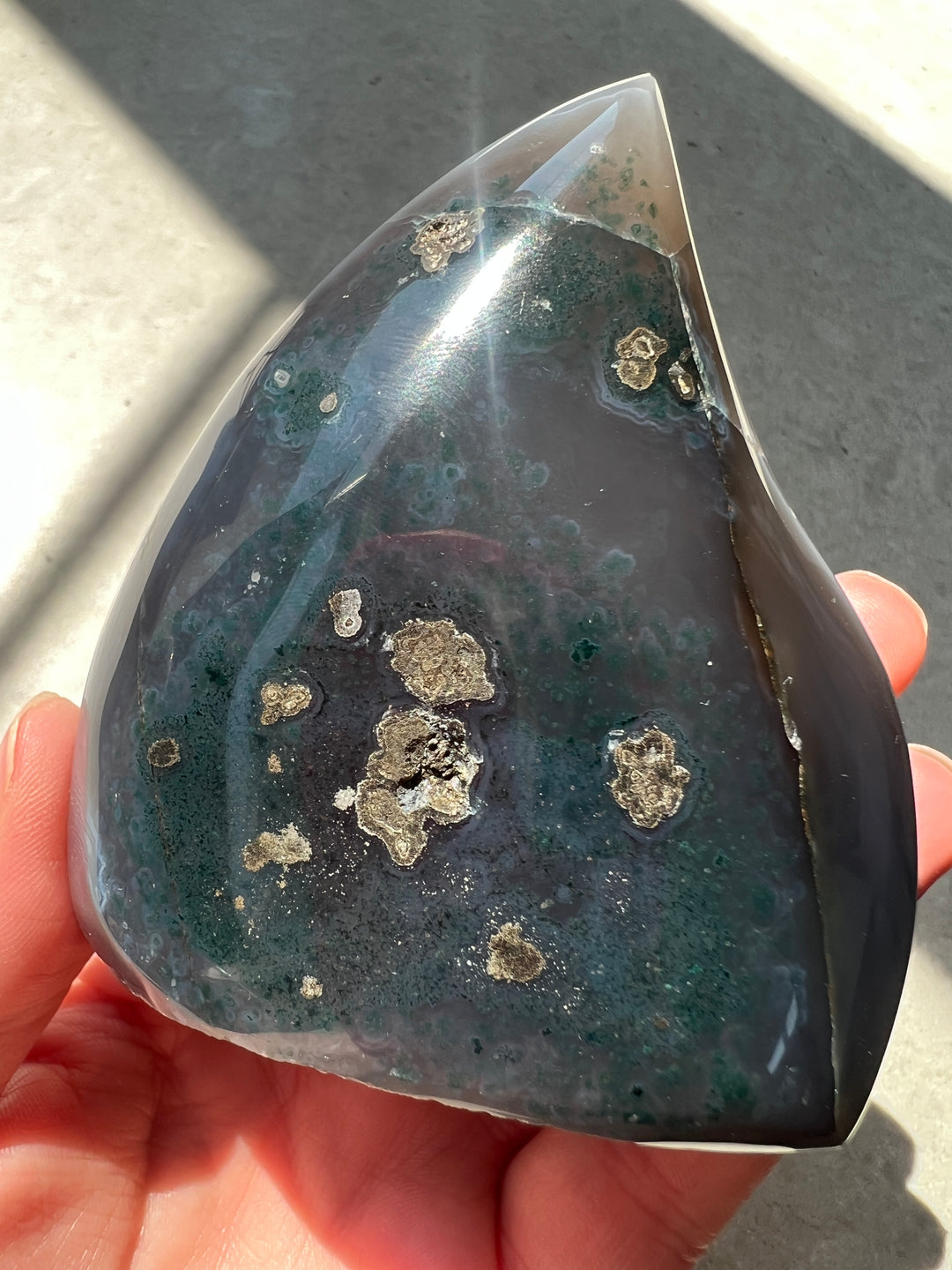 Agate Flame w/ glittery Druzy 375g