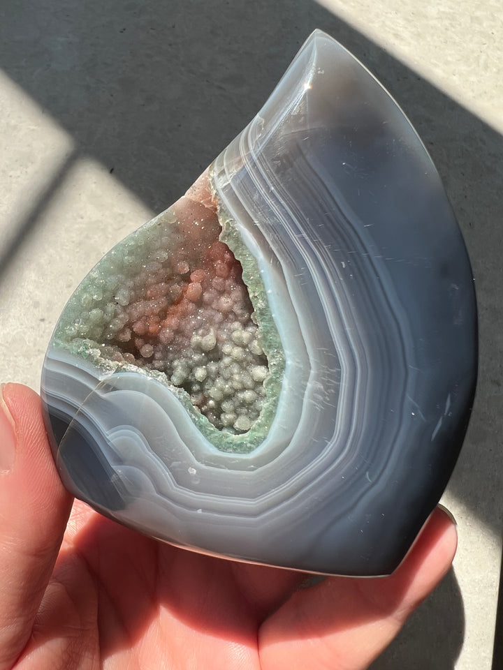 Agate Flame w/ glittery Druzy 375g