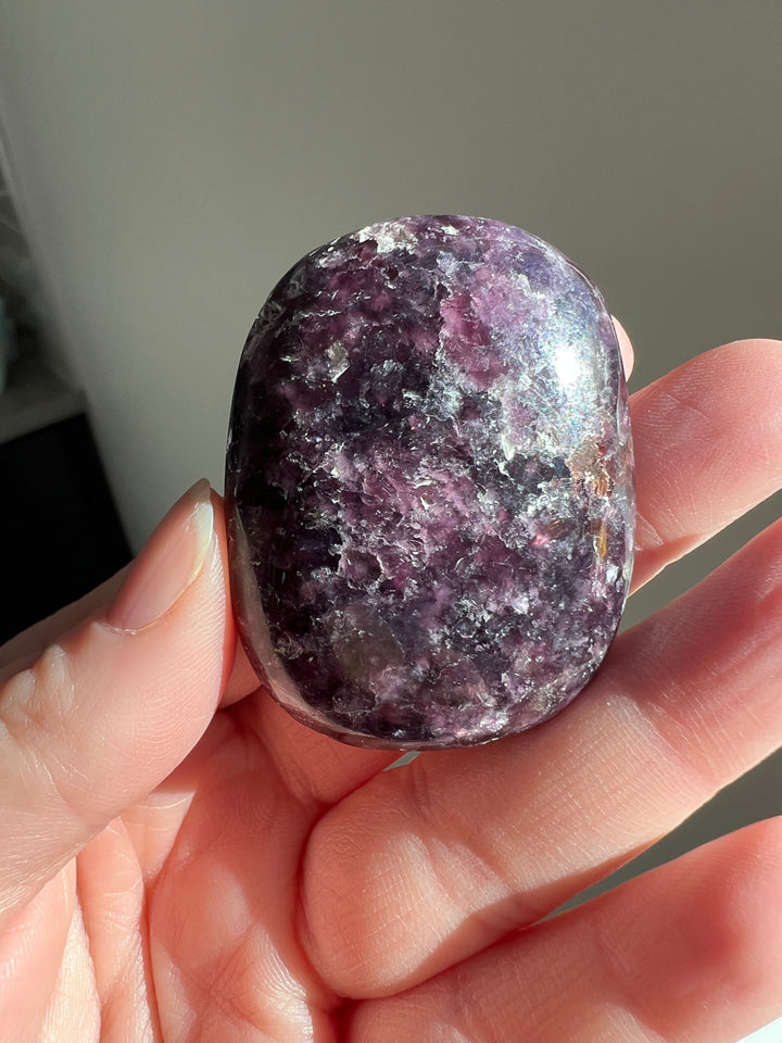 Lepidolite Palmstone 3