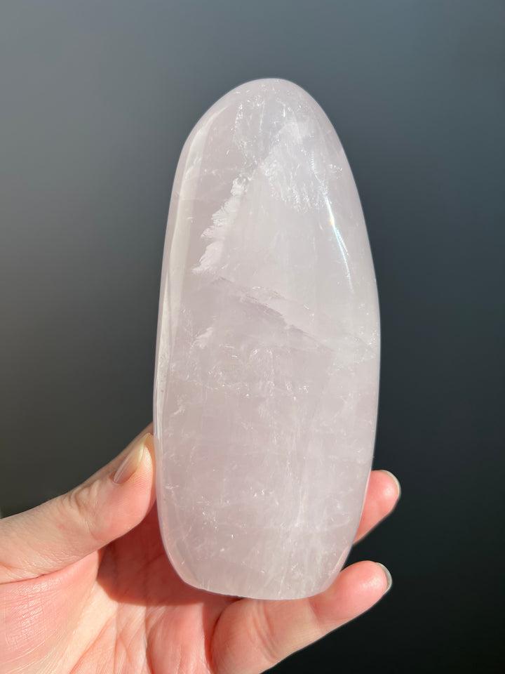 Blue Rose Quartz | 1lb 11oz (2)