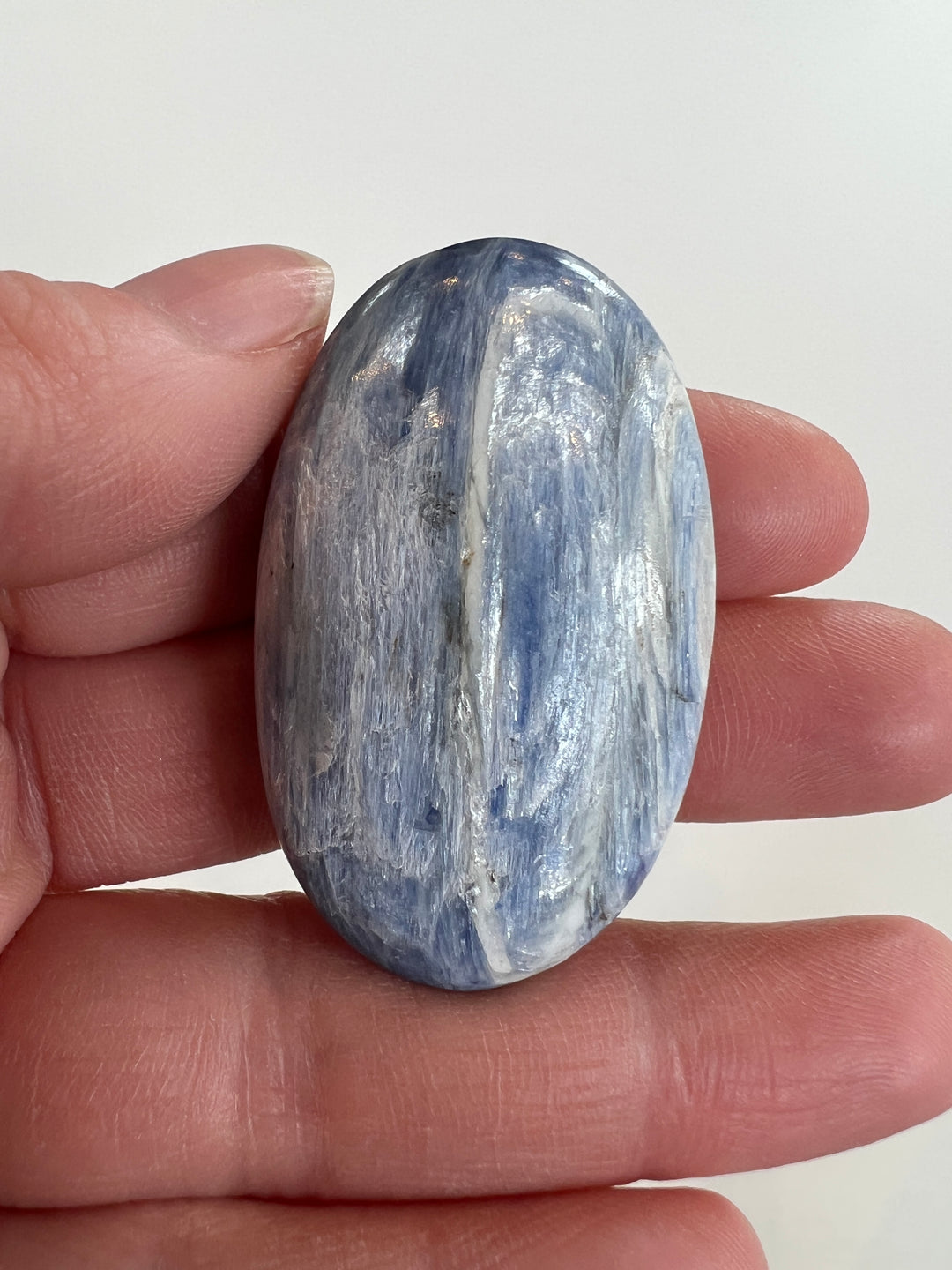 Kyanite Palmstone (3)