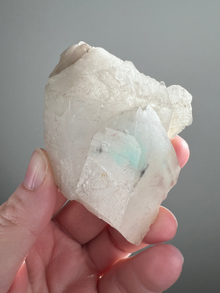 Ajoite in Quartz