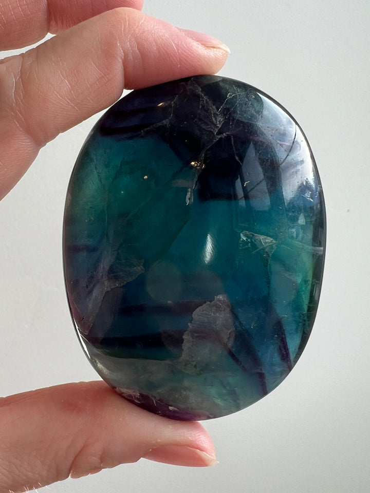 Fluorite Palmstone (1)