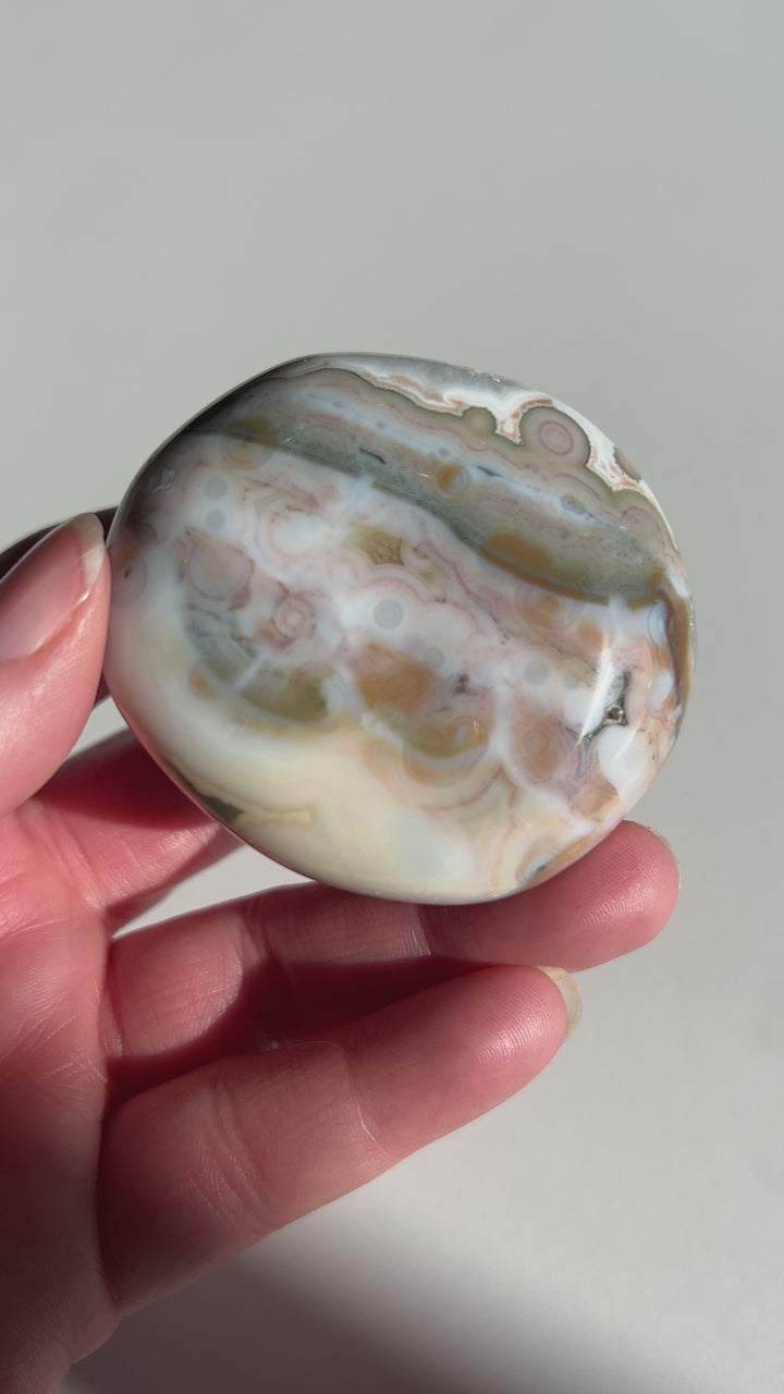 Ocean Jasper 8th Vein Palmstone