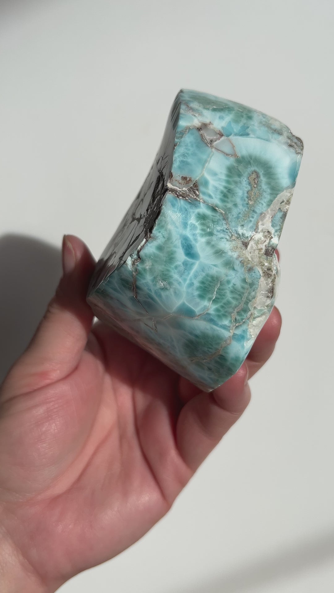 Larimar Freeform 18 675.5g