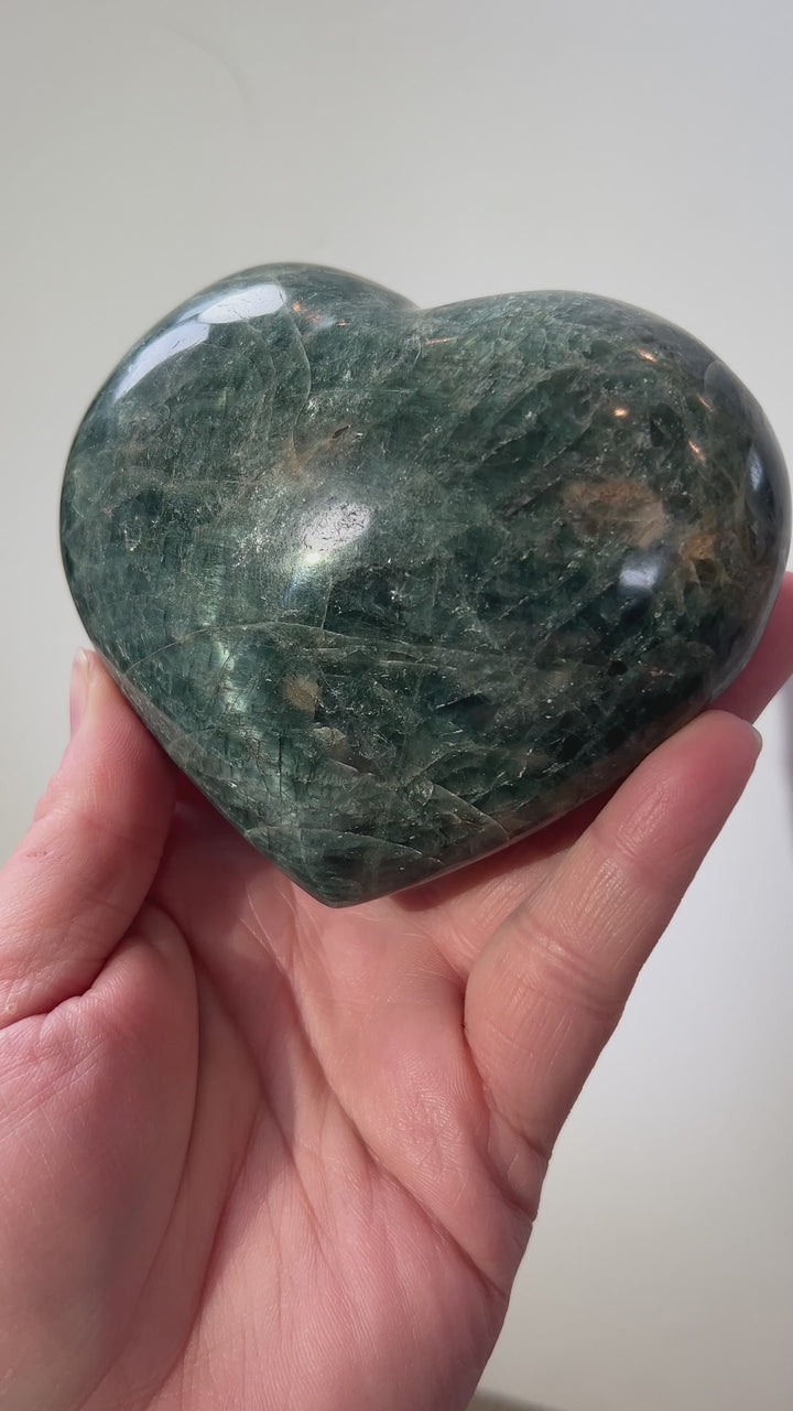 XL Apatite Heart (14)