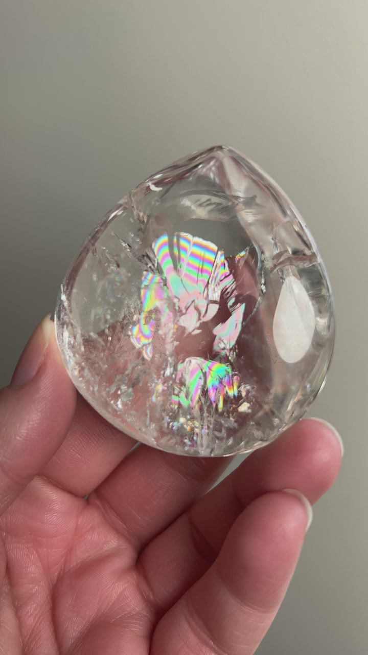 Rainbow Clear Quartz Palmstone (4)