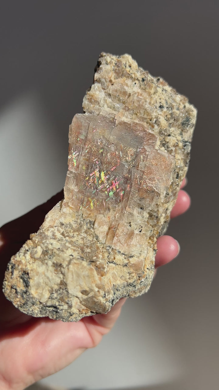 Rainbow Lattice Sunstone on Matrix