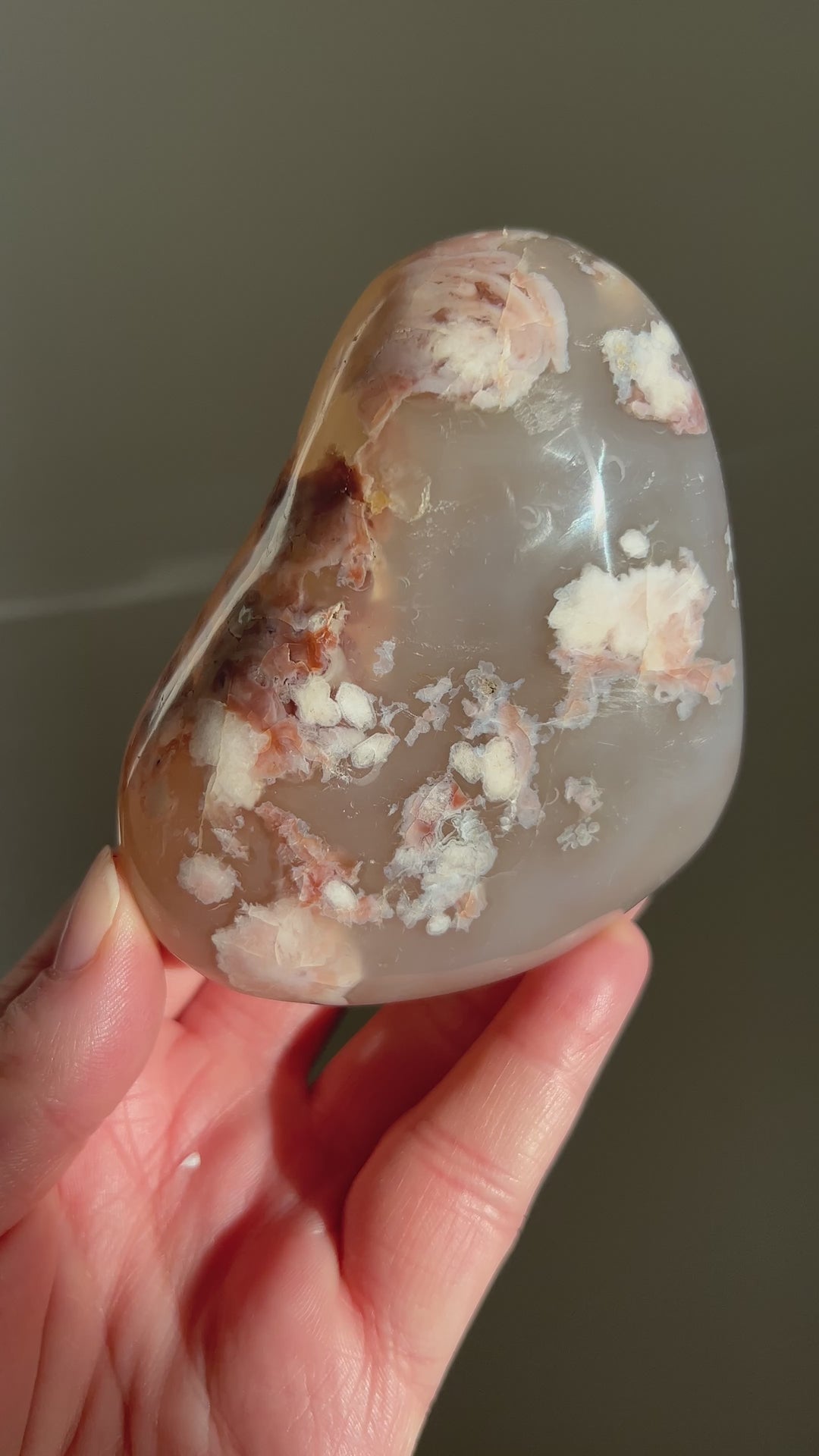 Flower Agate XL Palmstone 400g (1)