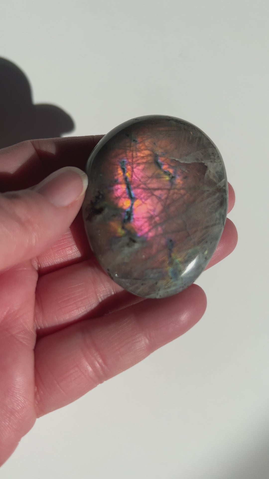 Labradorite Palmstone (14)