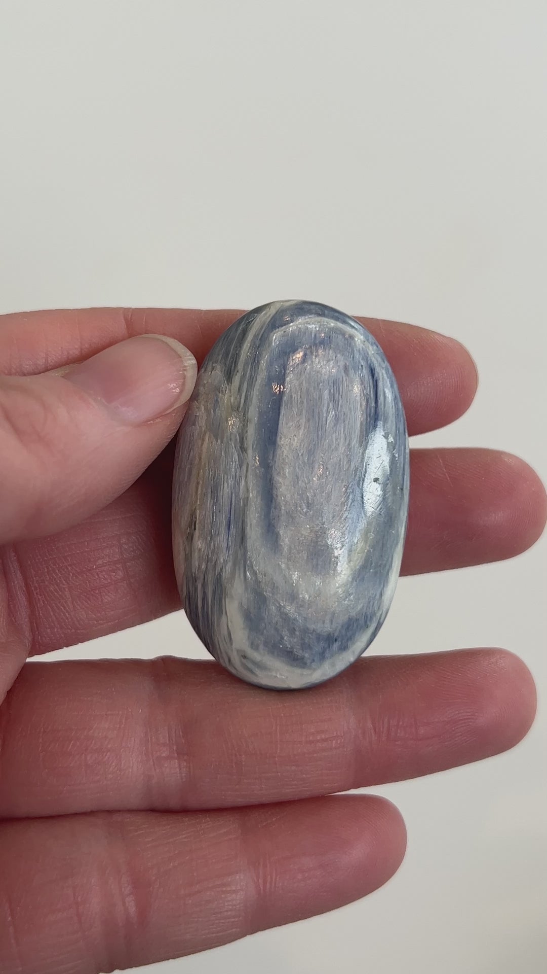 Kyanite Palmstone (3)