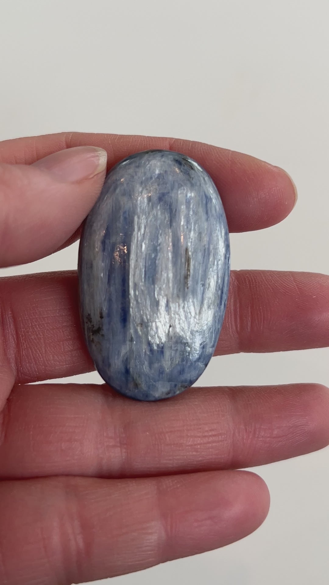 Kyanite Palmstone (5)